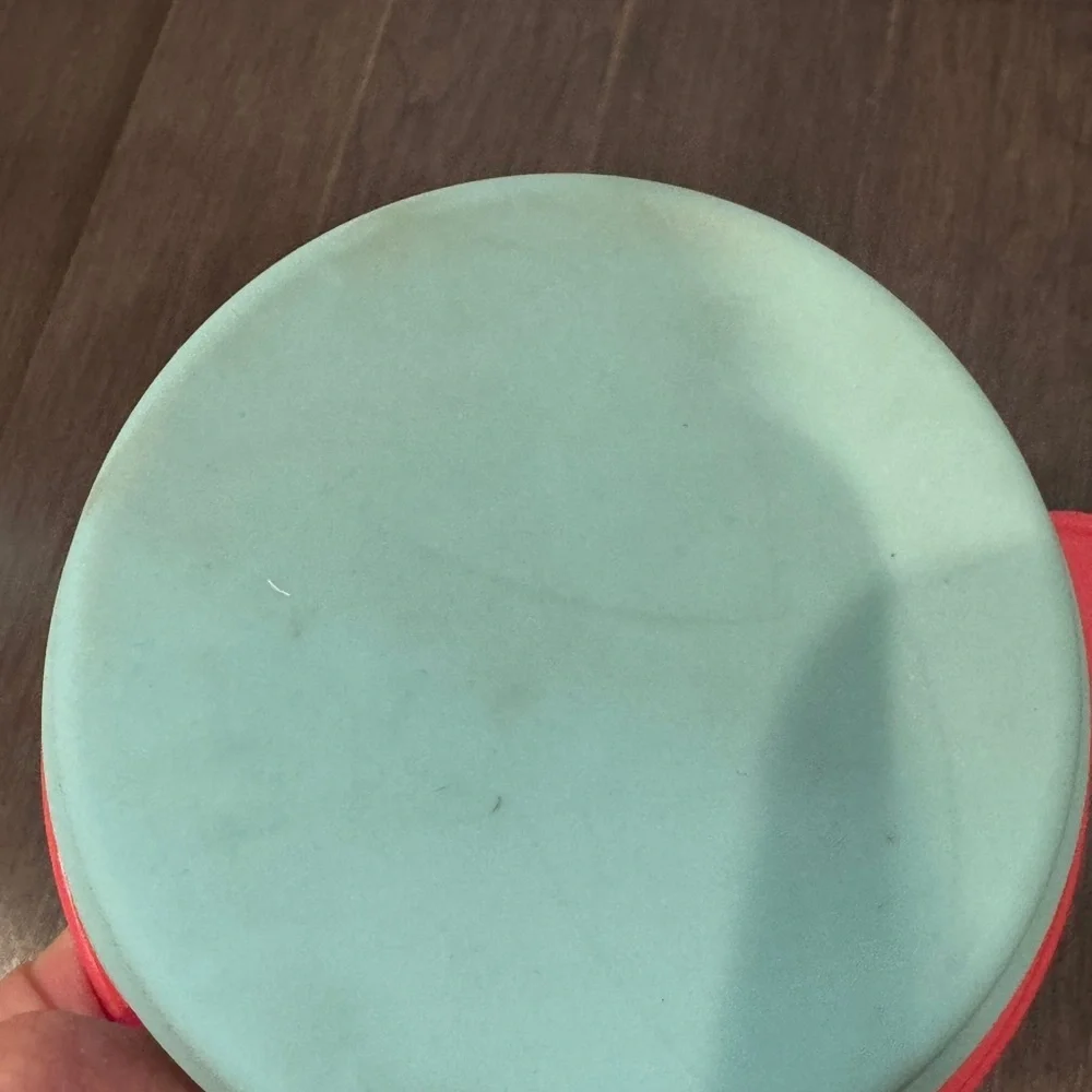 NWOT Red and Blue Silicone Collapsible Pet Dog Cat Vacay Mode Travel Bowl